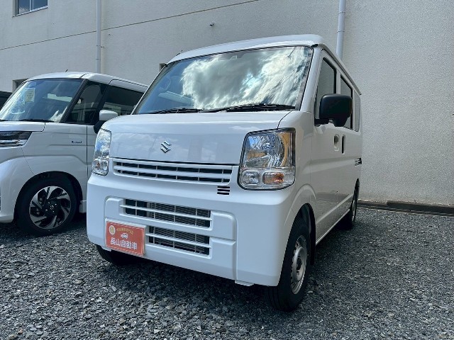 エブリイ