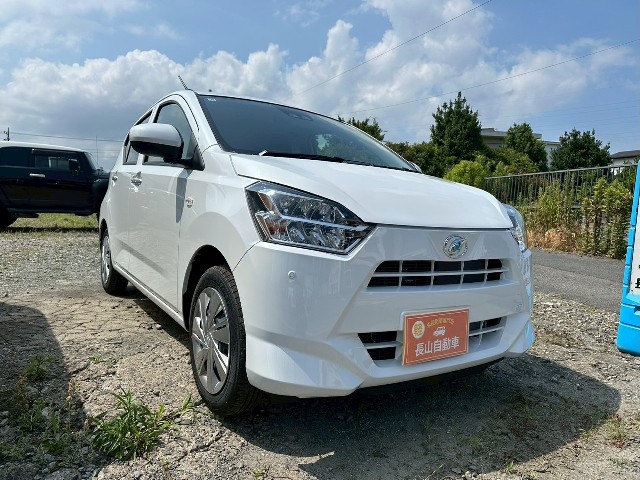 ダイハツ ミライース3枚目