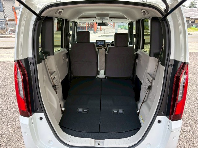 ホンダ N-BOX8枚目