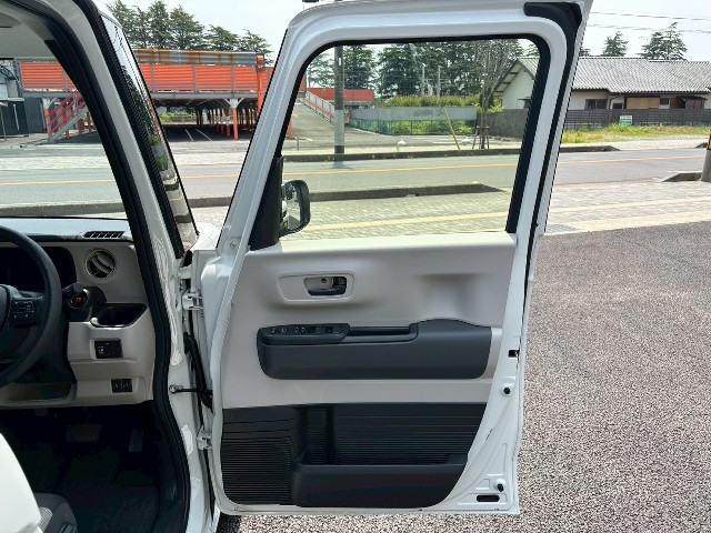 ホンダ N-BOX9枚目