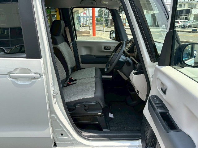 ホンダ N-BOX11枚目